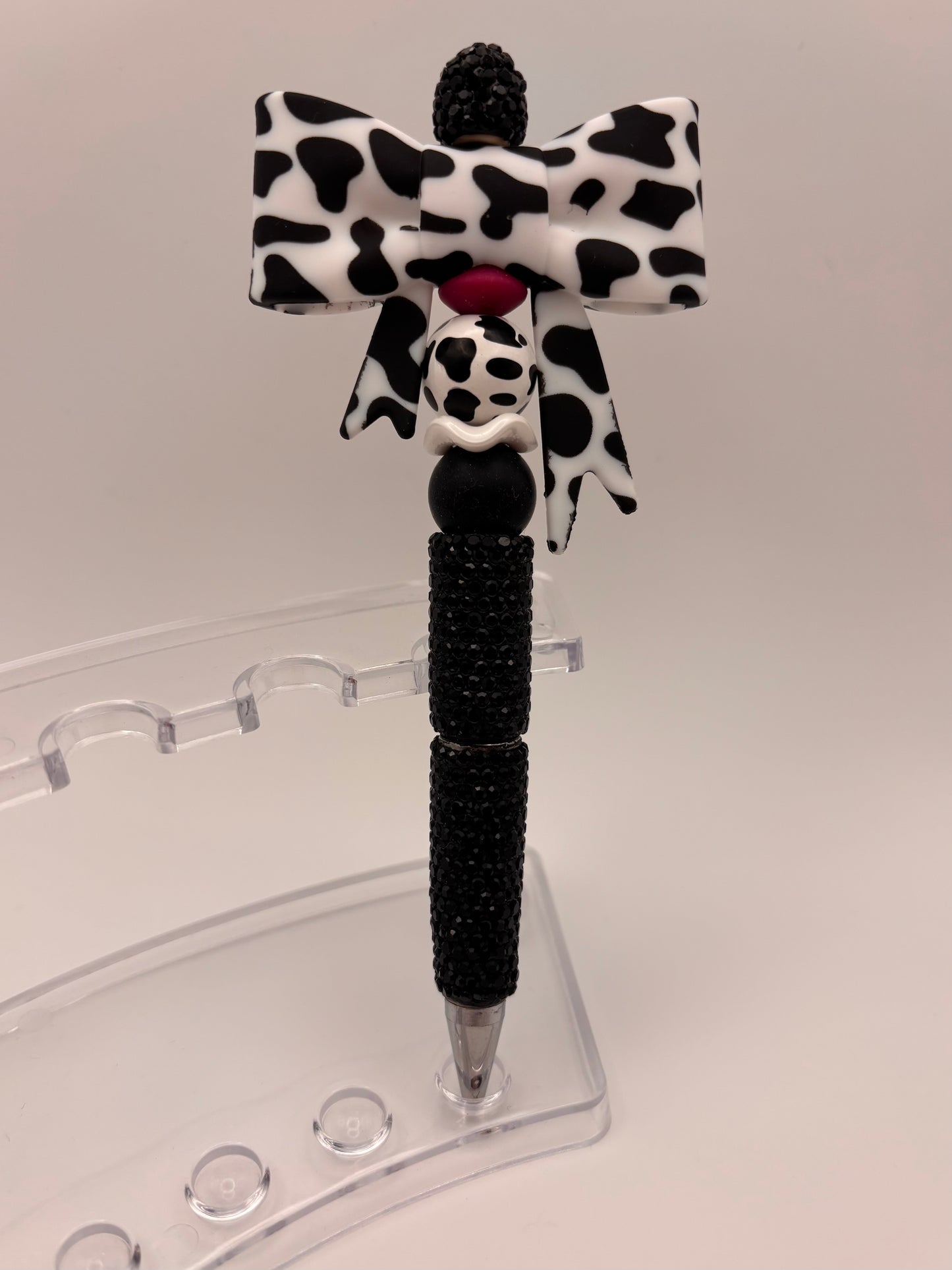 Big Bow Pens